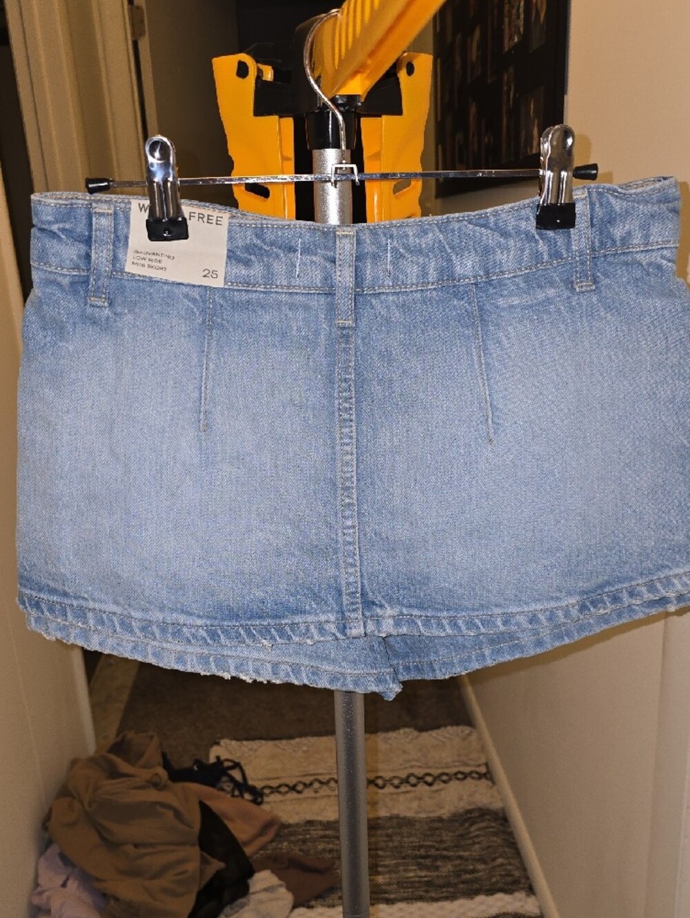 NWT We The Free Light Wash High-Rise Denim Skort - Picture 4 of 5